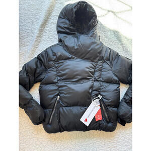 Obermeyer Girl's Black Puffer Jacket with Hood Size Medium (10/12)